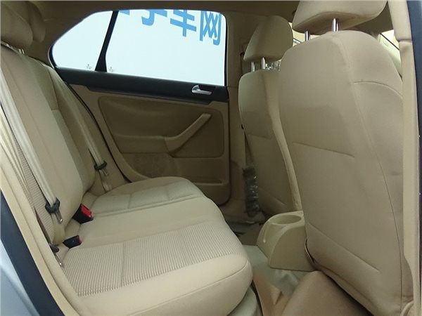 大众-速腾-2007款,仅需2.98万,时髦自动挡车型,保养仔细