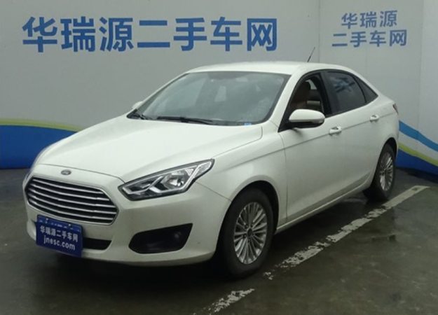 没钱就别按揭买新车了，考虑下这两辆5万以内的二手车