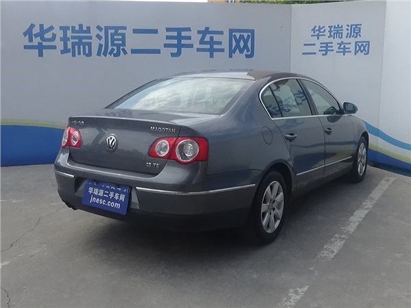 三万左右二手车，实用又好开，开个四五年再卖也不亏！
