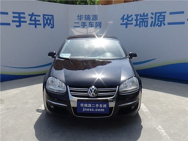 三万左右二手车，实用又好开，开个四五年再卖也不亏！