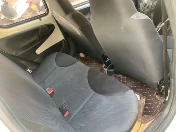 经济小车,比亚迪