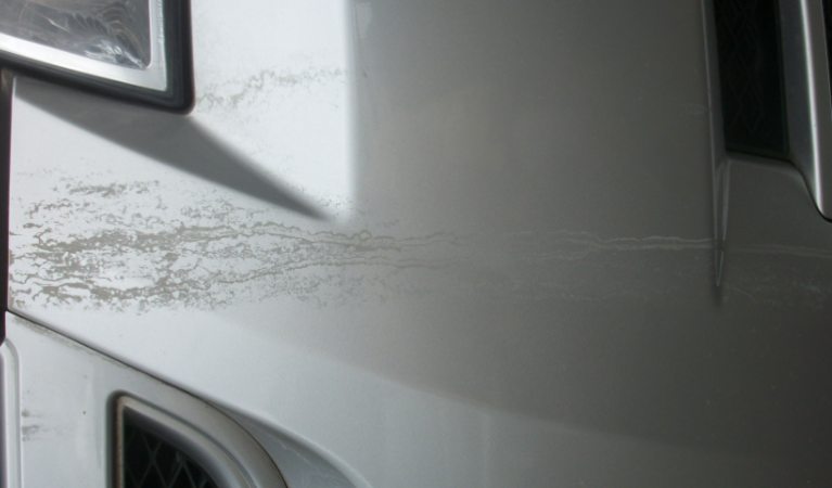 恐怖又真实:过去被泡水的二手车故事