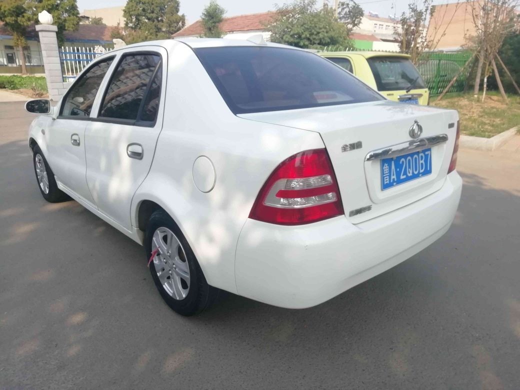 吉利全球鹰-自由舰-2011款 1.5l 手动运动型