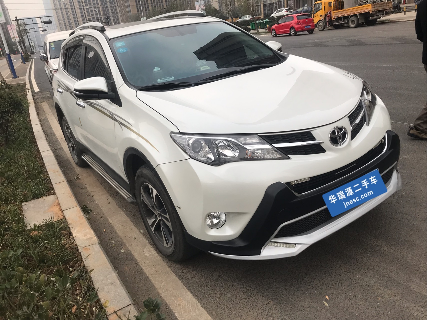 丰田rav4荣放 2015款 2.0l cvt两驱风尚版