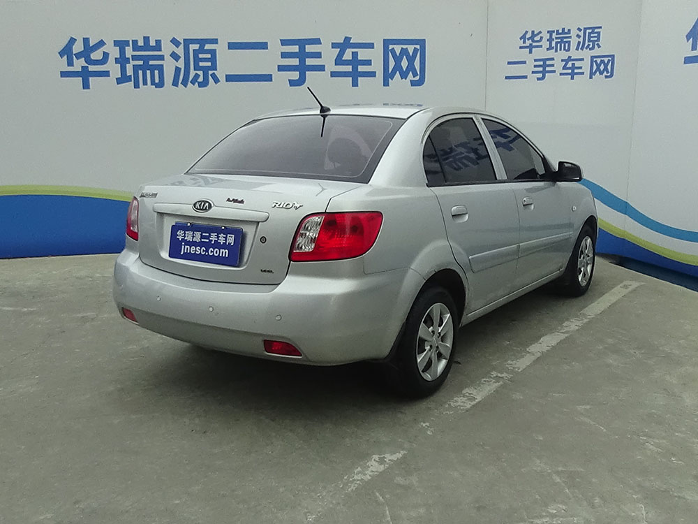 起亚 锐欧 2009款 1.4手动gl