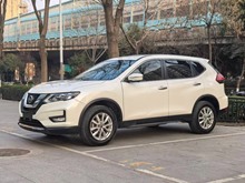 日产 奇骏 2019款 2.0L CVT舒适版 2WD