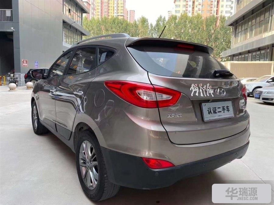 北京现代ix35图片白色,新款ix35图片大全 北京现代ix35 2013款 2.0l 自动两驱领先型glx 国iv