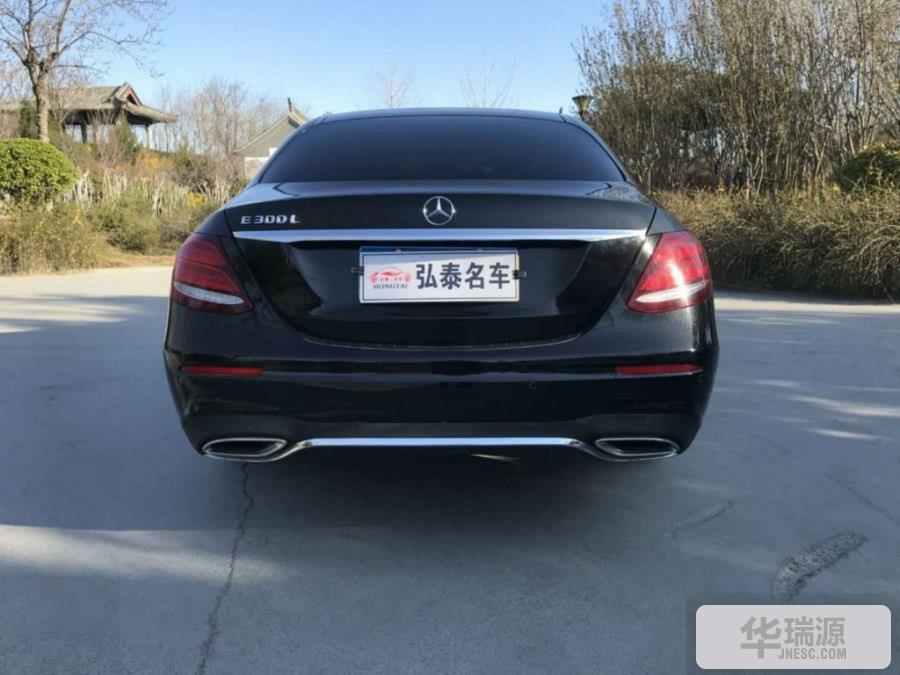 奔驰e级 2018款 e 300 l 豪华型