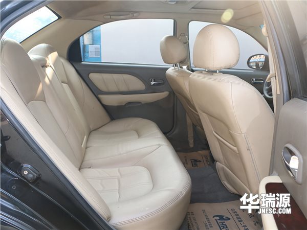 三万左右的B级车 现代名驭1.8L手工豪华版