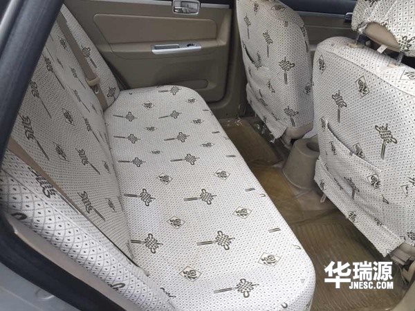 一万左右的二手车推荐：熊猫、自由舰