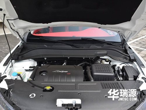 众泰SR7 2016款 配置比外观更惊艳！