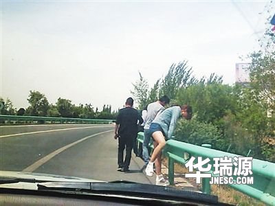 高速上汽车抛锚，安全4步走