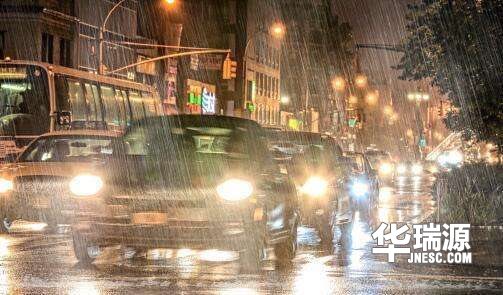 雨天行车记住这五点—安全更放心