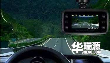 行车记录仪如何选最实用？这几个方面需兼顾
