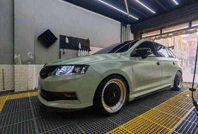 德系血统性价比小钢炮斯柯达昕动