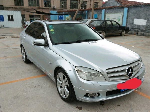 奔驰c级 2010款 c200 cgi 1.8 自动时尚型