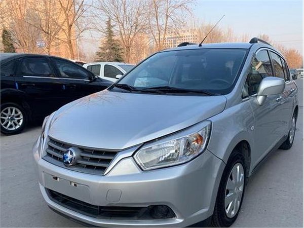 启辰r50 2014款 1.6l 手动精彩版