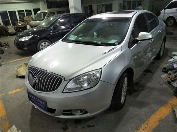 别克 英朗 2012款 gt 1.8l 自动时尚真皮版