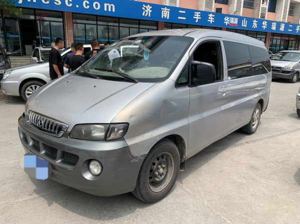 购买二手车可以给销售顾问先打定金在找车吗