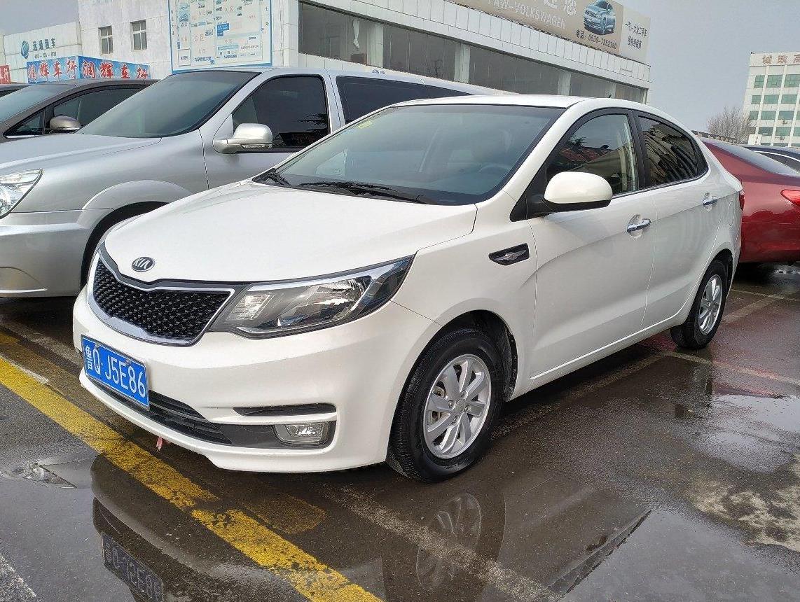 起亚k22015款三厢14latgls