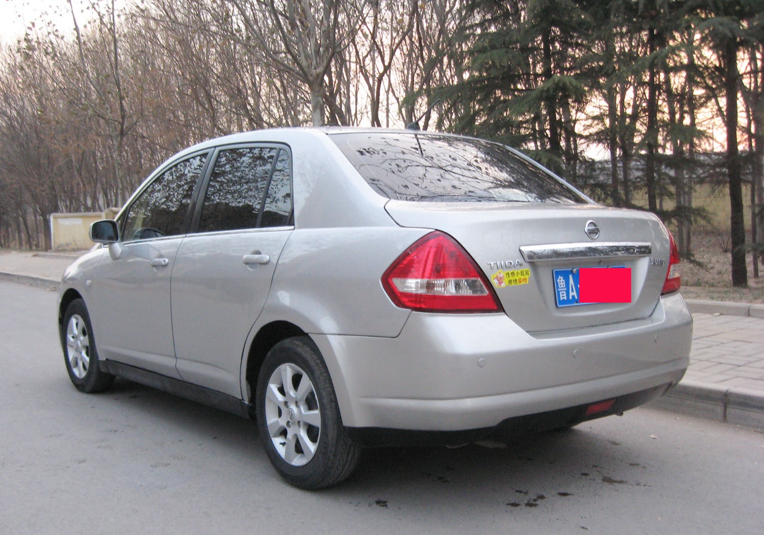 日产 颐达 2006款 1.6je mt
