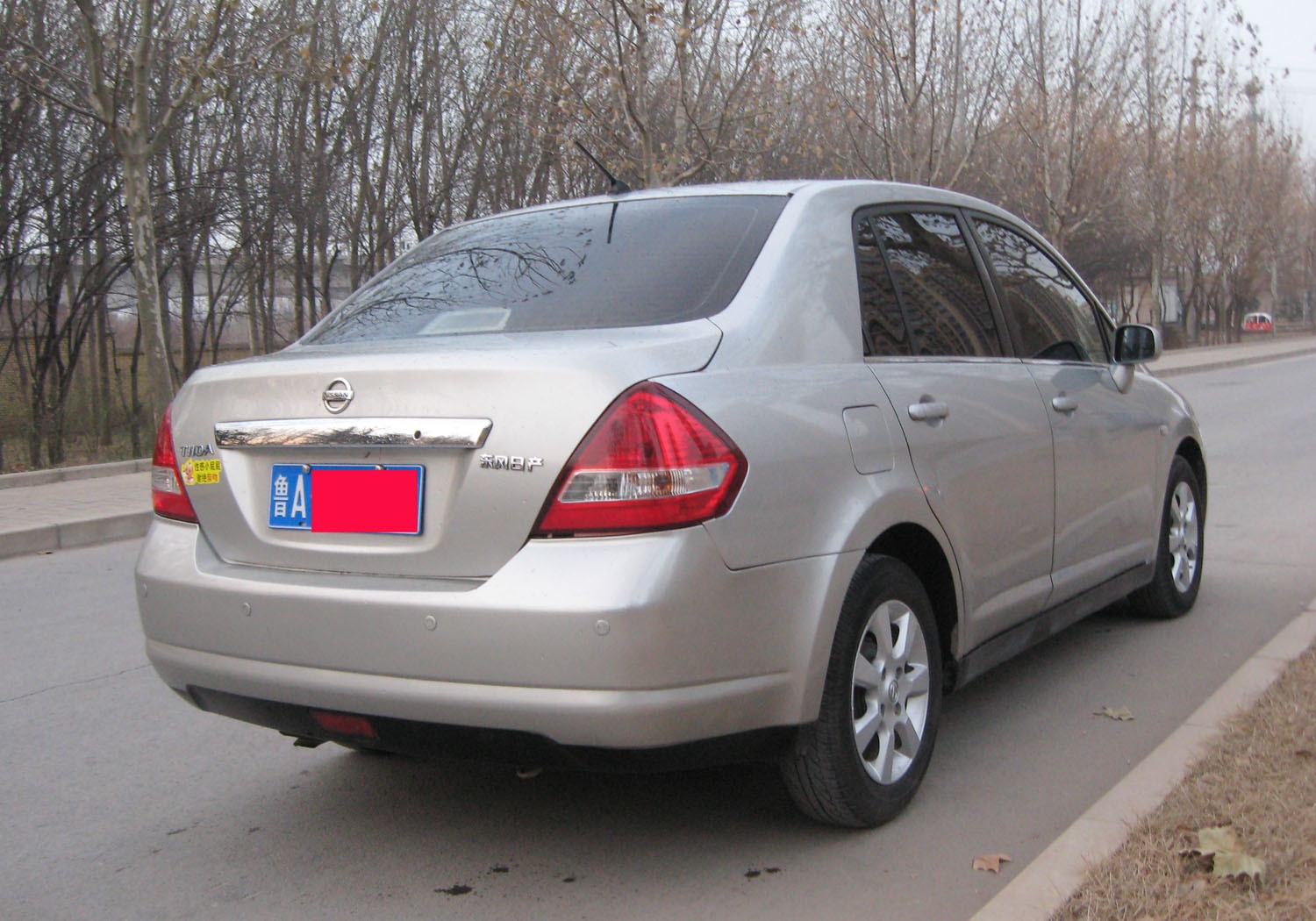 日产 颐达 2006款 1.6je mt