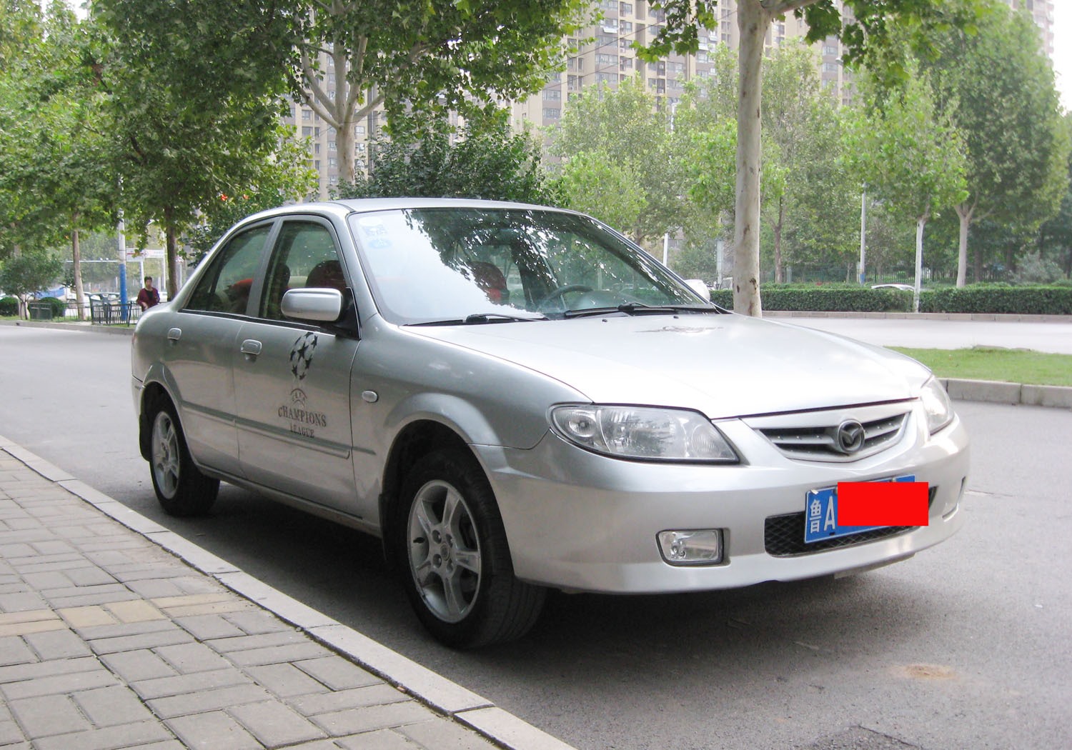 济南马自达 海南马自达323