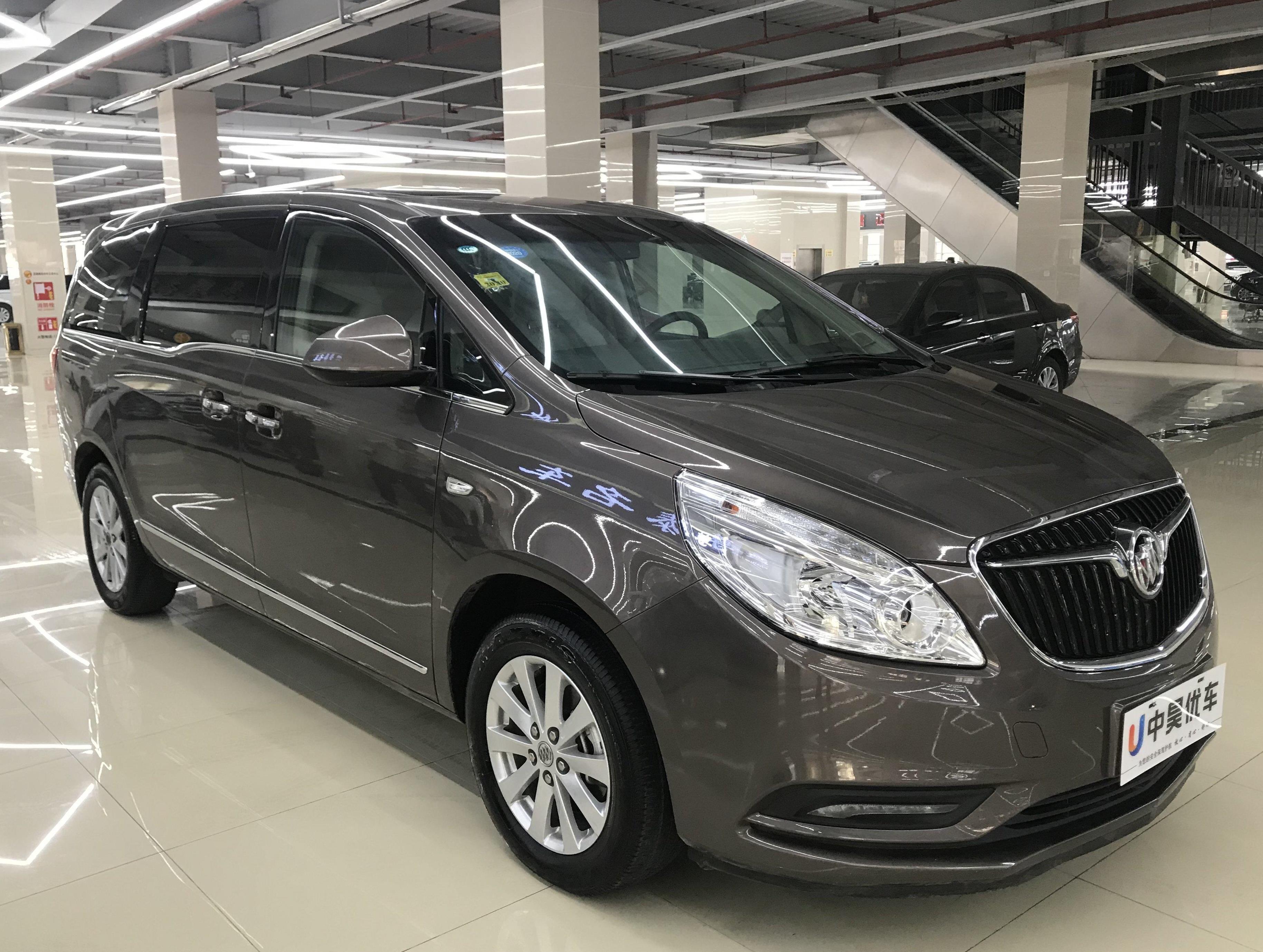 别克gl82017款25s尊贵型