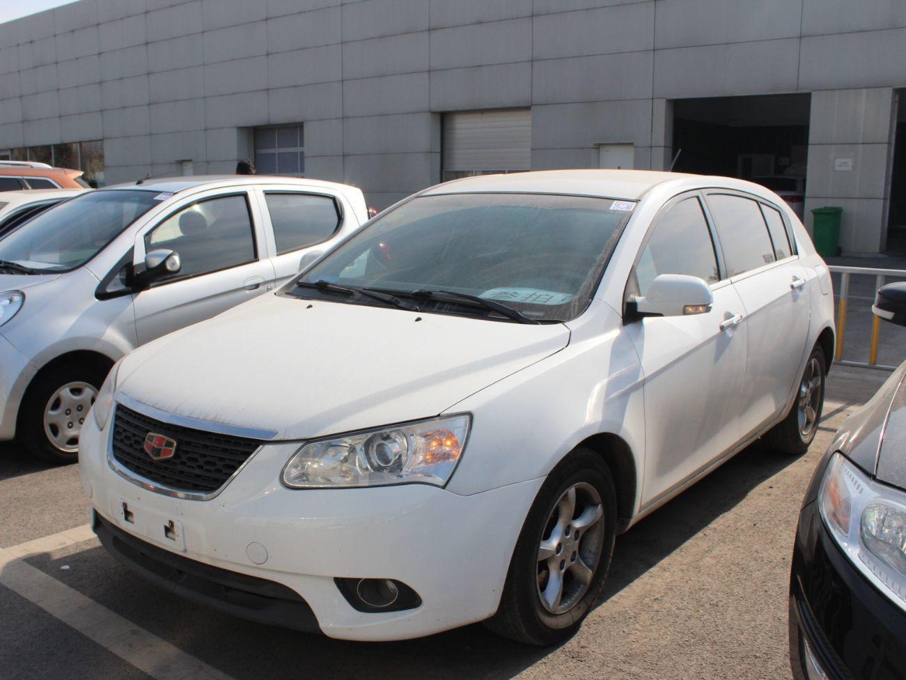 吉利 帝豪ec7 2011款 帝豪ec7-rv 1.5l mt 标准型