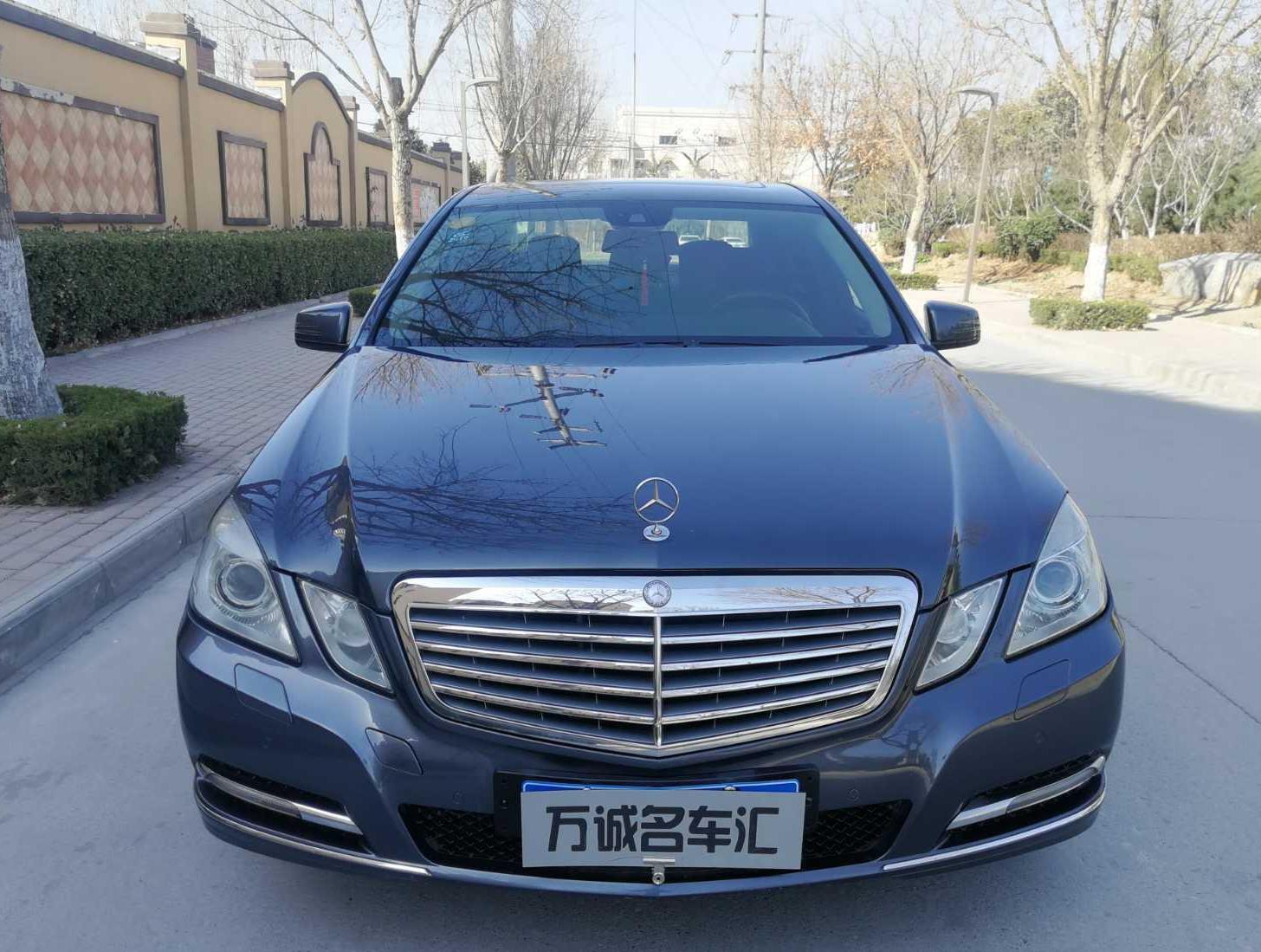 奔驰e级 2011款 e260 l cgi 1.8 手自一体时尚型