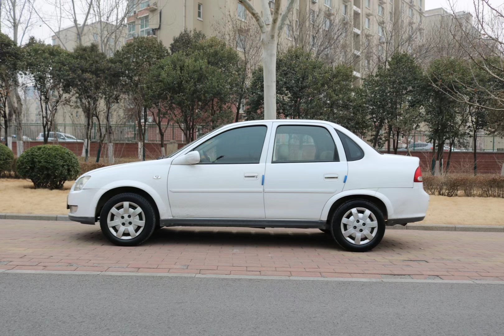 济南雪佛兰-赛欧-2005款 srv 1.6 sx at