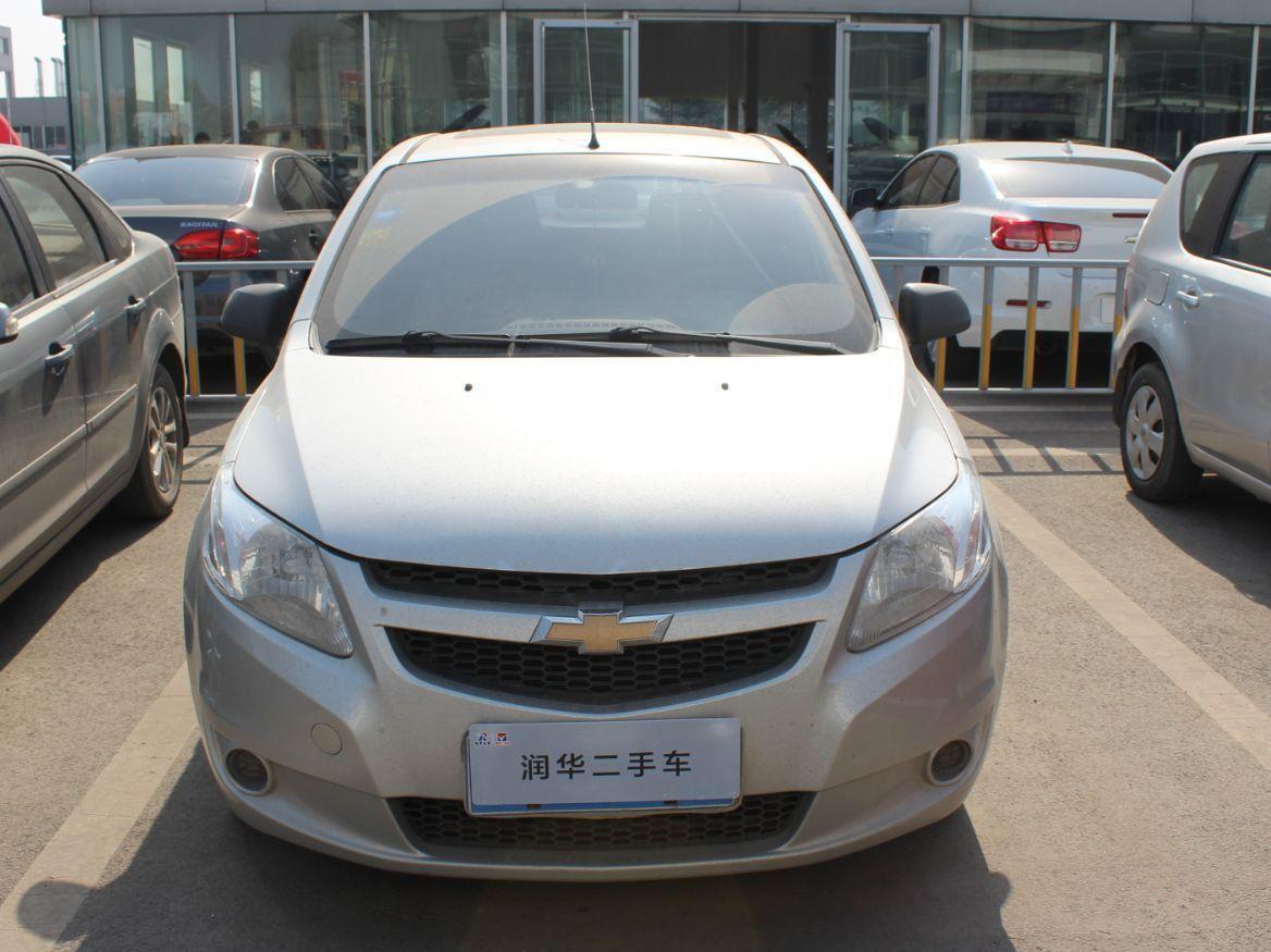 雪佛兰赛欧2013款三厢12l手动温馨版