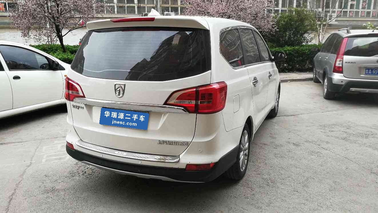 宝骏730 2016款 1.5l 手动舒适版 7座