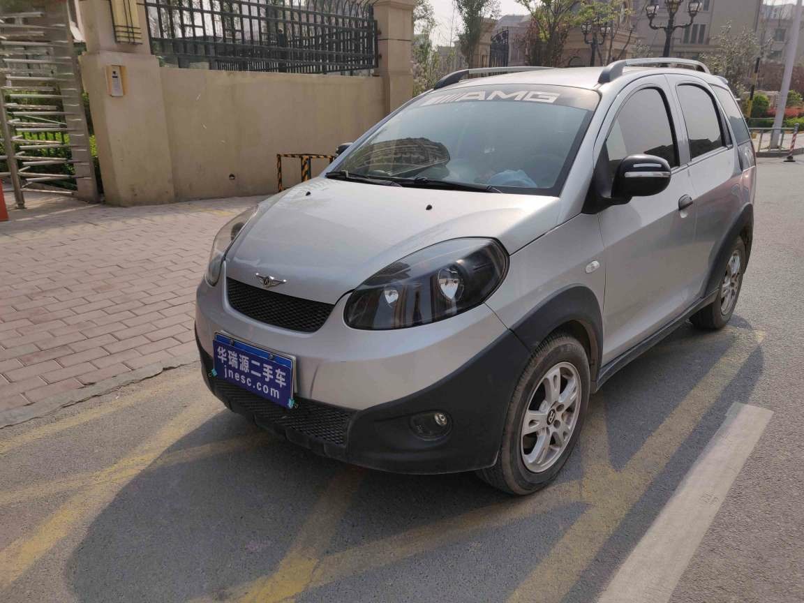 奇瑞 瑞麒x1 2010款 进化版 1.3-mt 豪华型