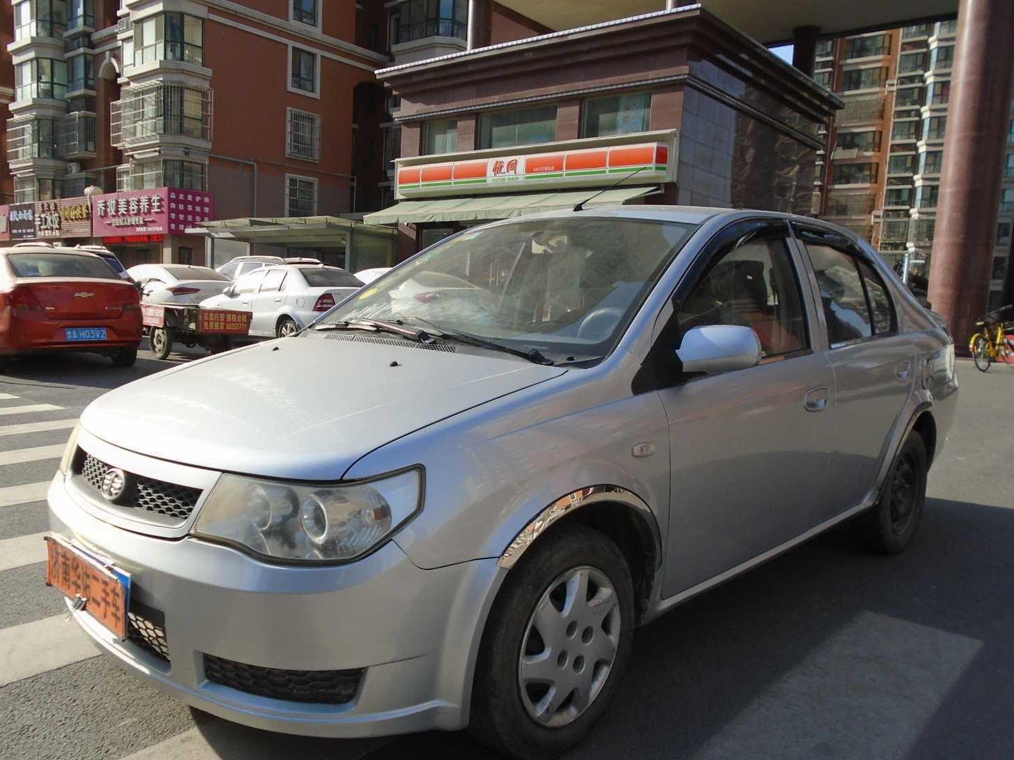 一汽 威志 2009款 三厢 1.5l 手动舒适型