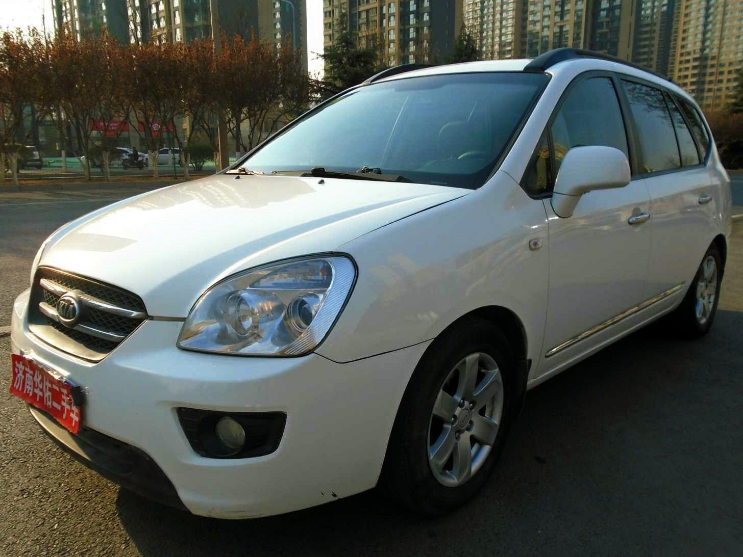 起亚 佳乐 2008款 7座精英版