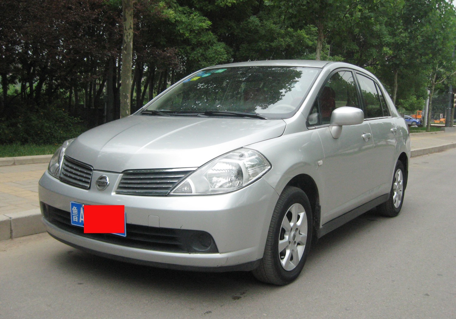 日产 颐达 2008款 1.6 自动时尚型