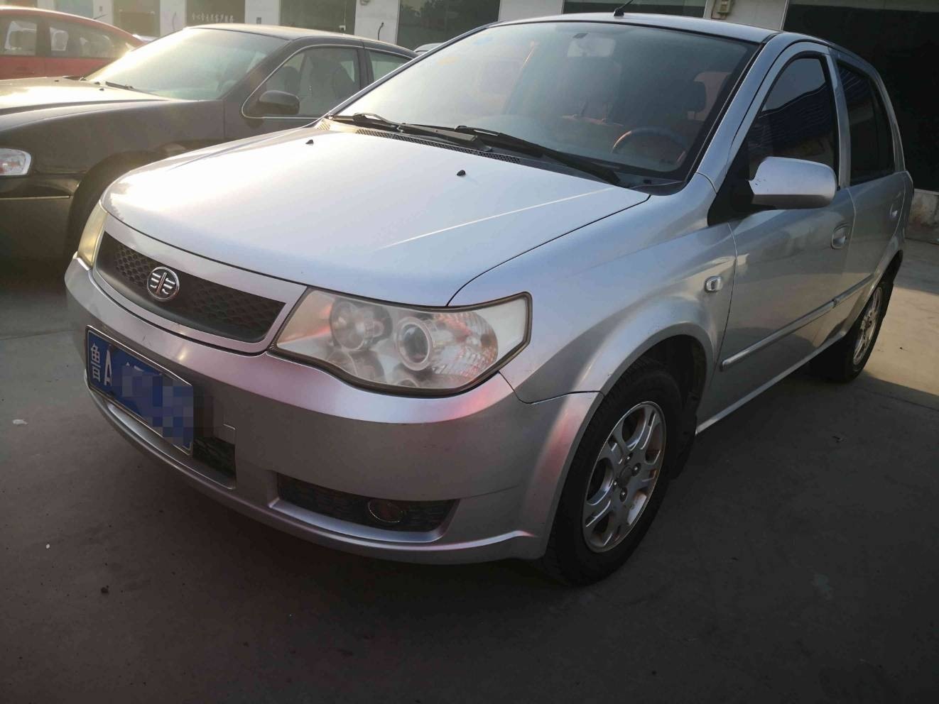 一汽-威志-2008款 两厢 1.3l 手动精英型一汽威志