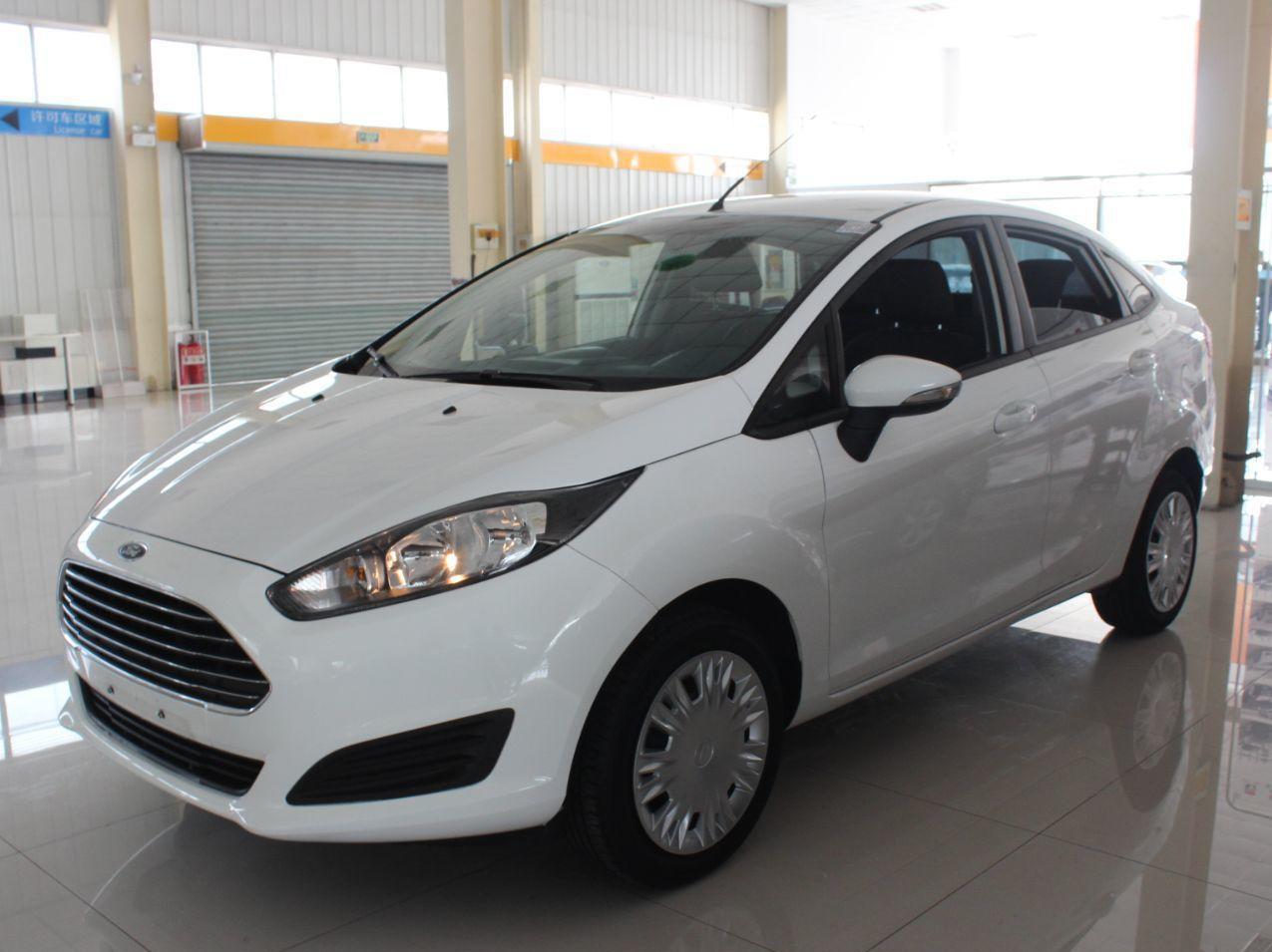 福特 嘉年华三厢 2013款 三厢 1.5l 手动风尚型