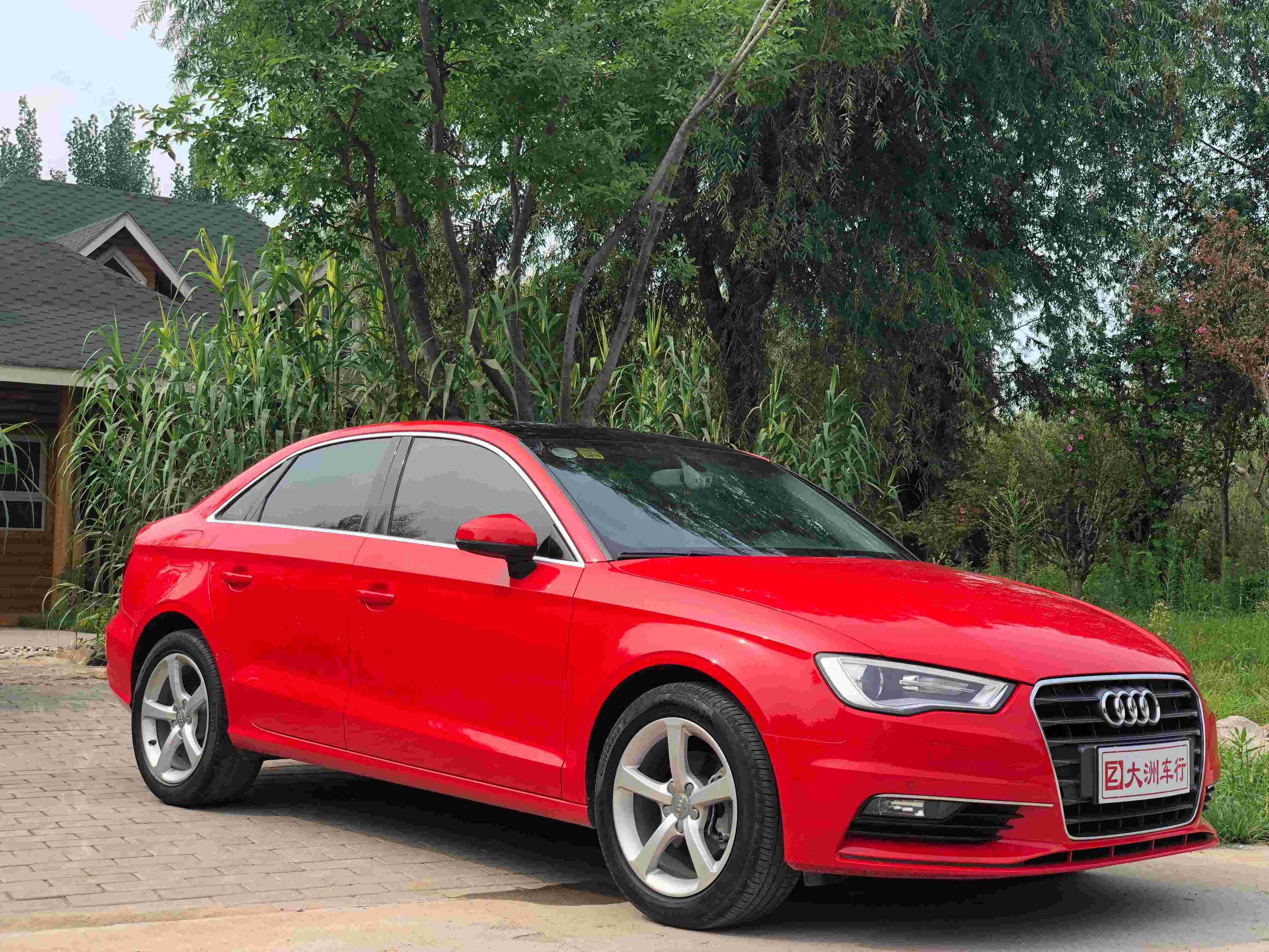 奥迪奥迪a32015款limousine35tfsi百万纪念舒享型