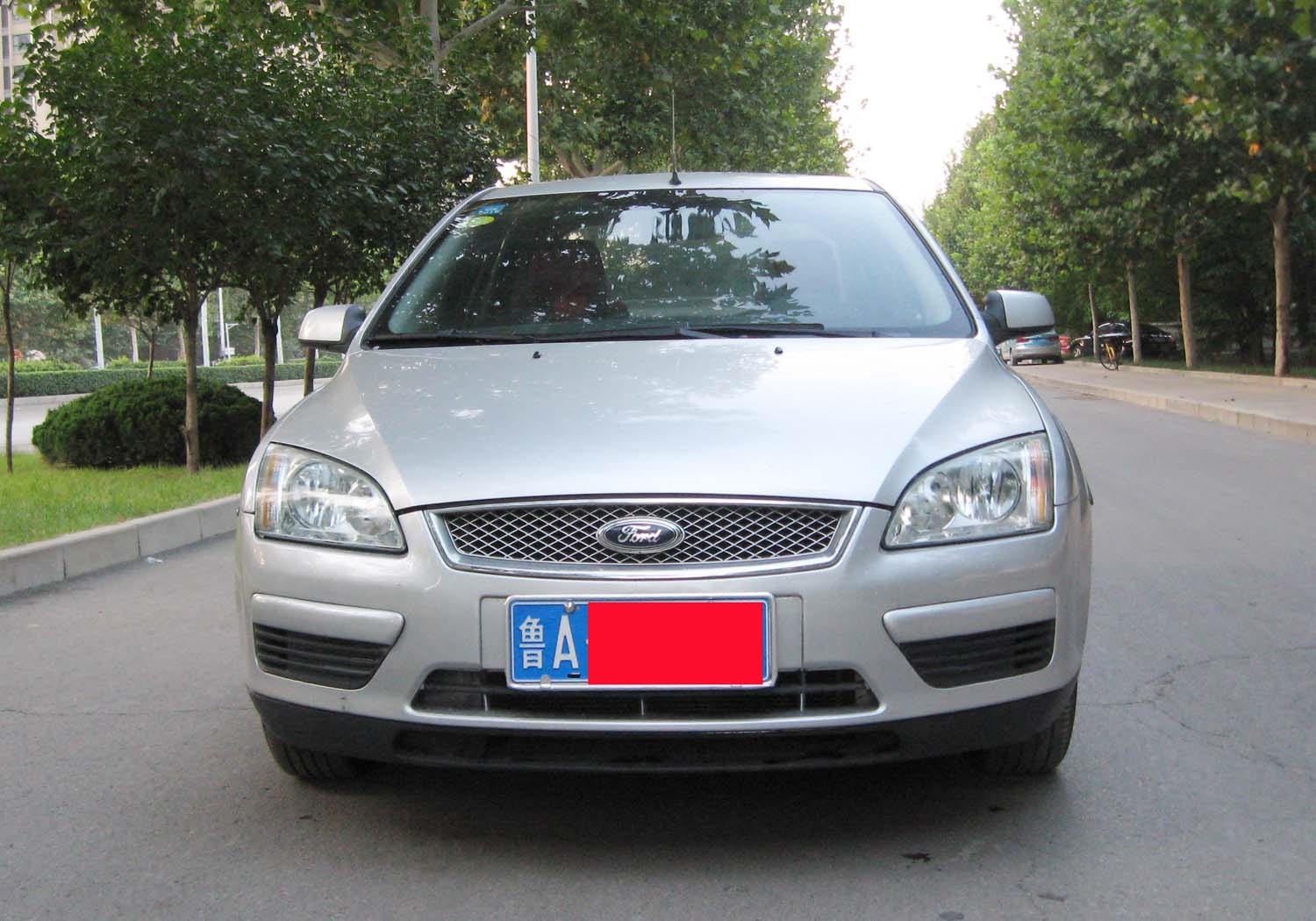 福特福克斯2008款三厢18手动