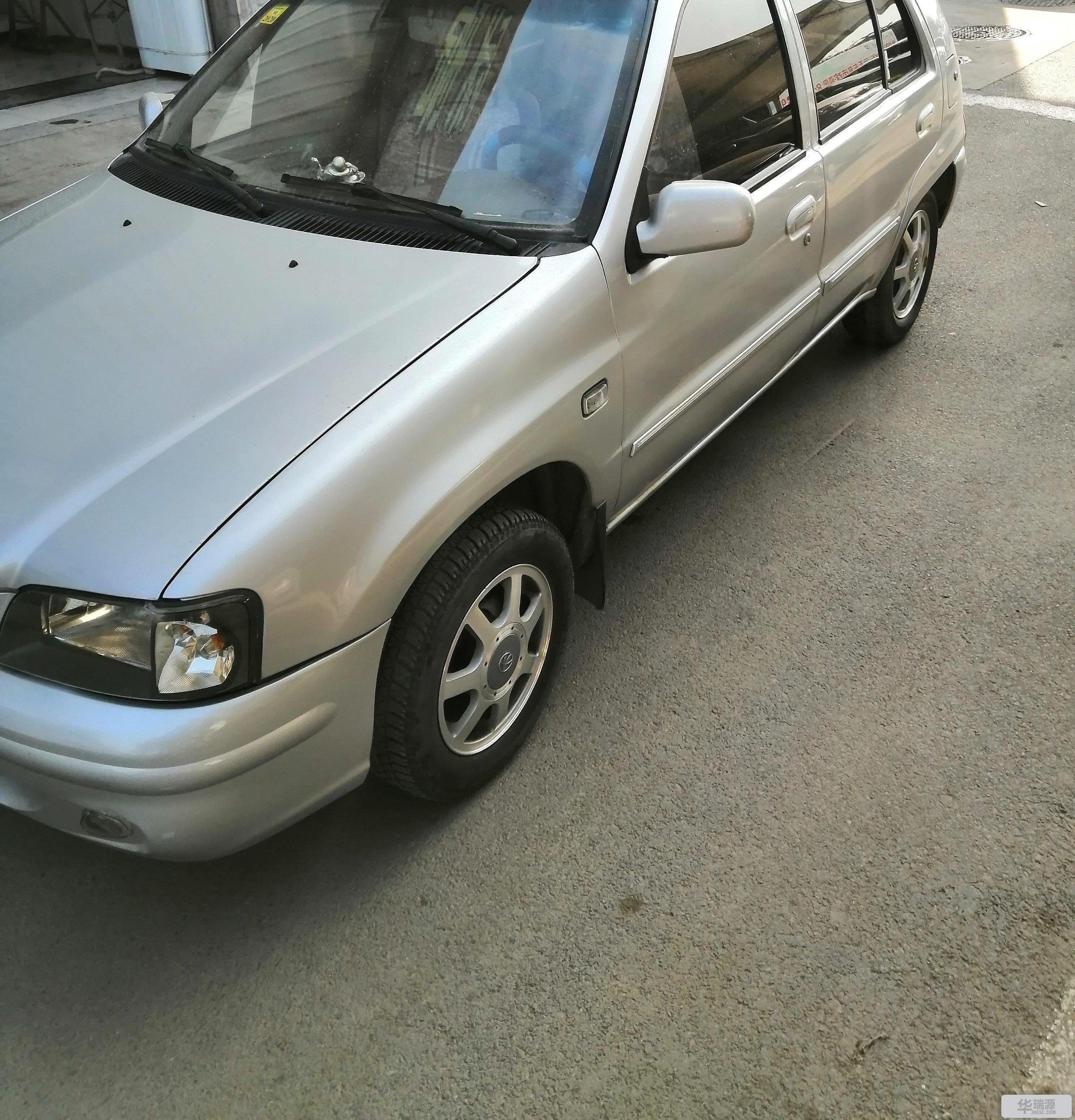 夏利a  2011款 1.0l 手动 两厢国iv