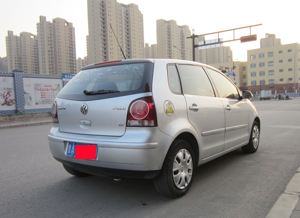 大众polo 2008款 劲情 1.4l 手动时尚版