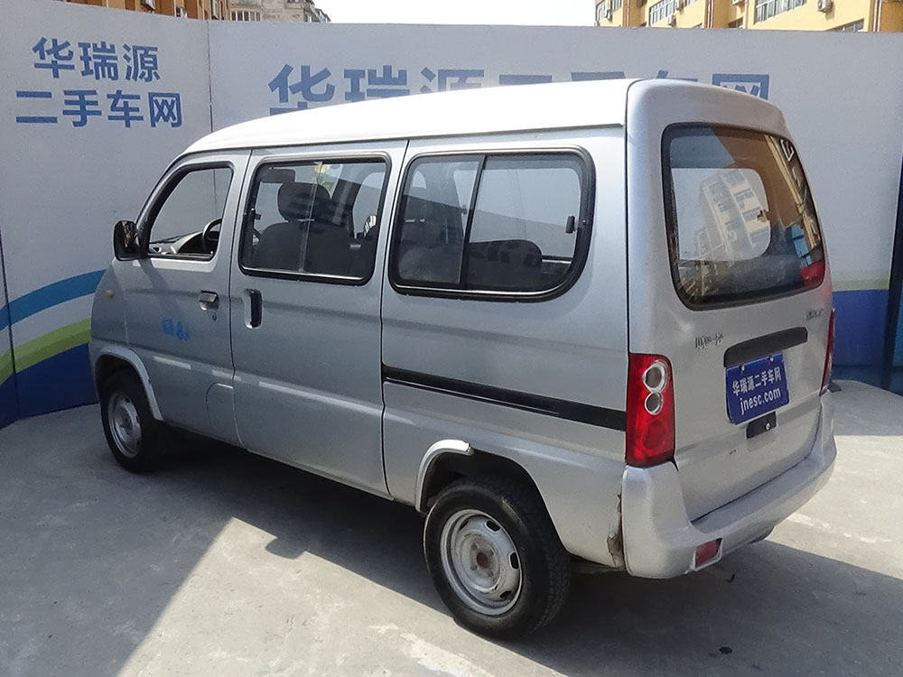 一汽佳宝v522011款10l实用型lj465qe1