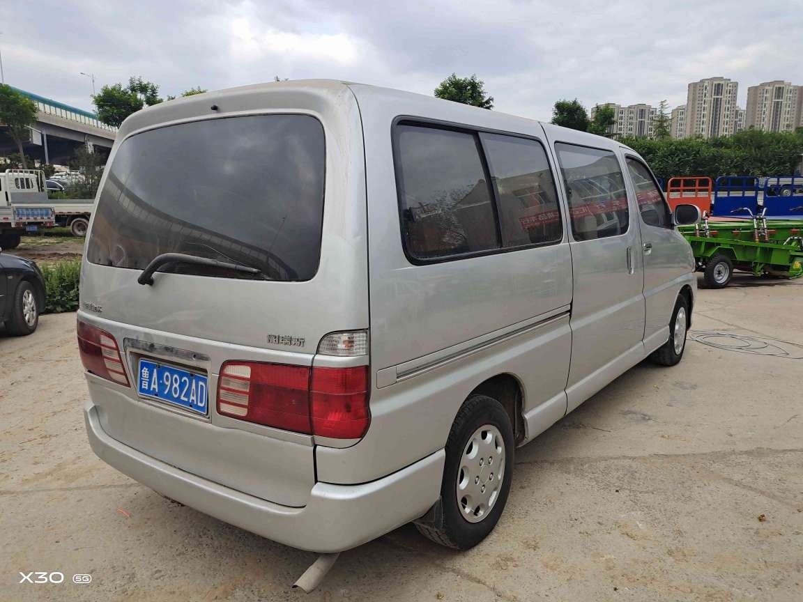 金杯-金杯海狮-2009款 海狮 快运 v20 (国iv) 豪华型