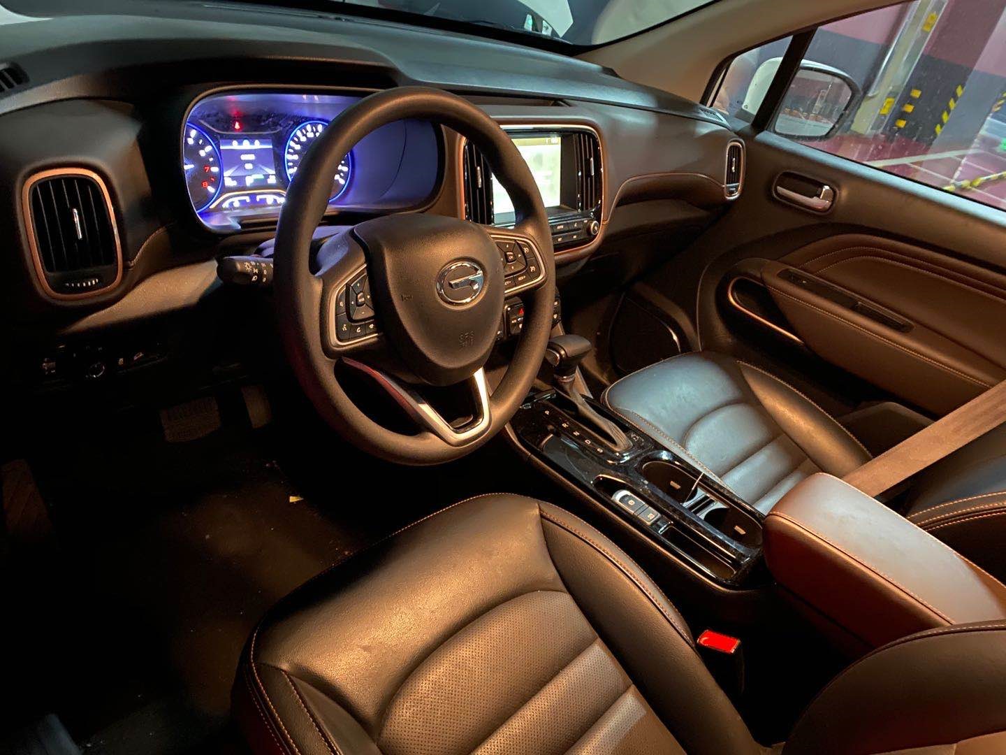 济南广汽传祺 传祺gs3 2017款 200t 自动豪华版