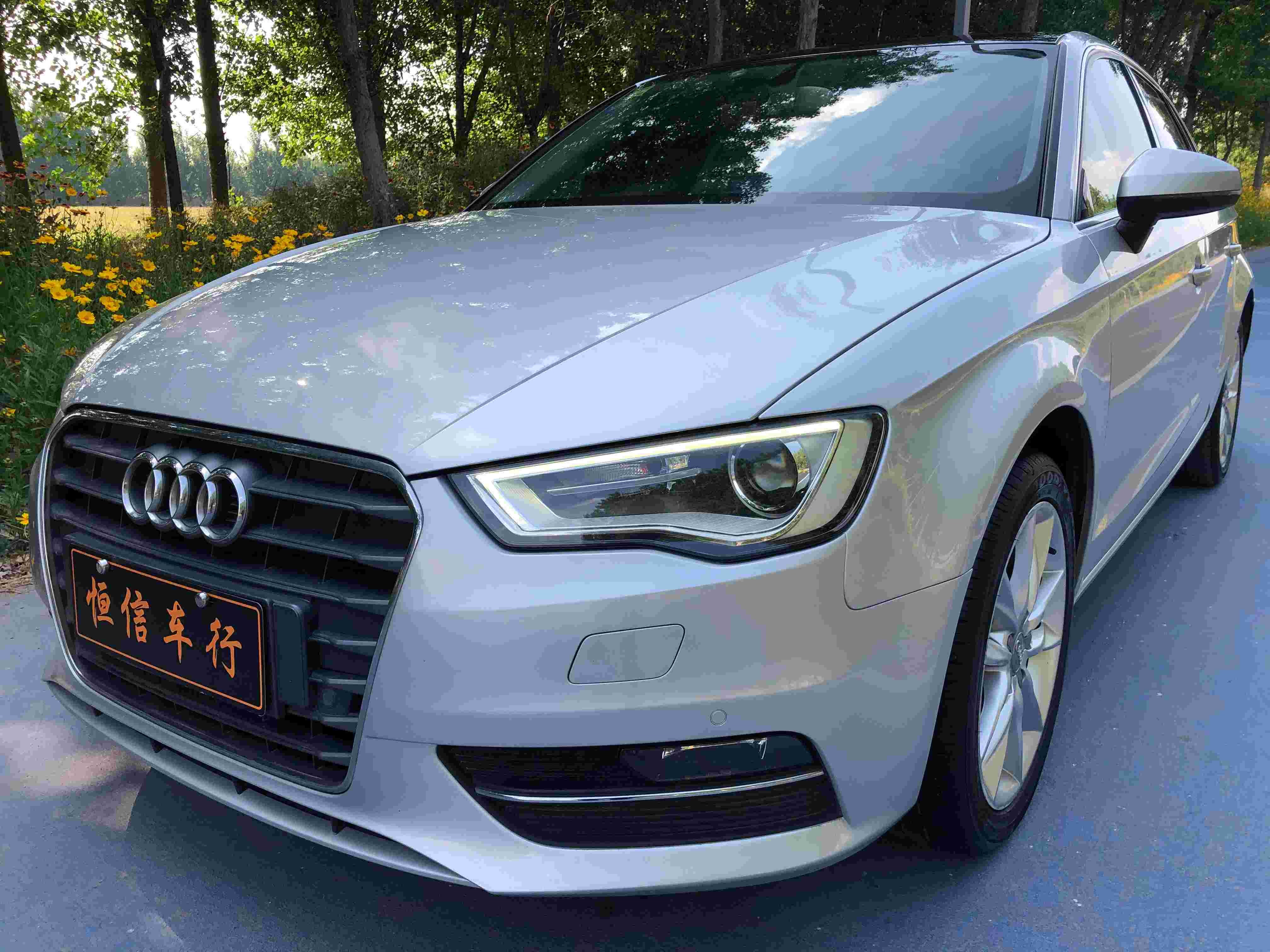奥迪 奥迪a3 2014款 sportback 35 tfsi 自动舒适型