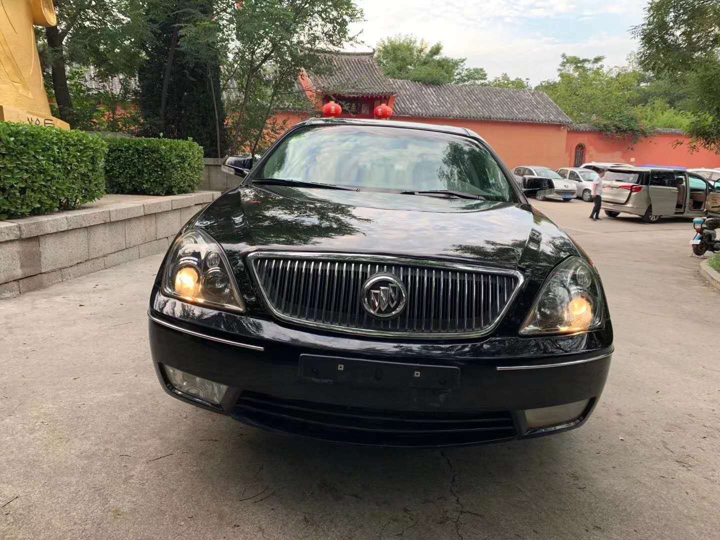 别克 君越 2009款 2.4 手自一体舒适版