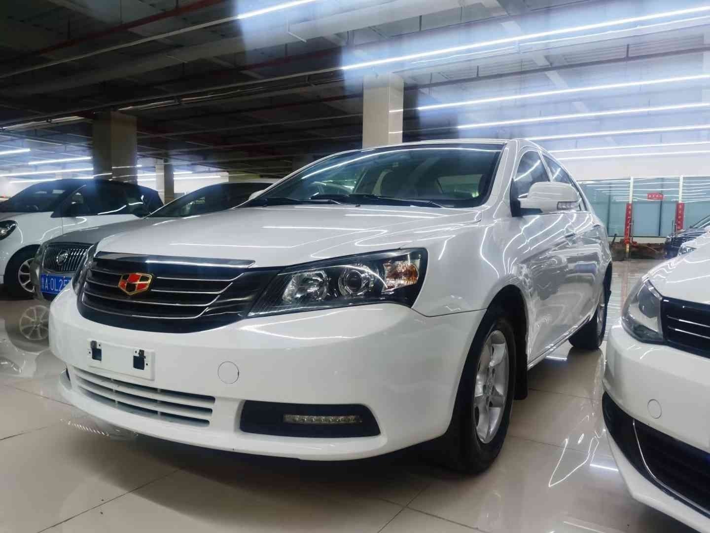 吉利帝豪-帝豪ec7[经典帝豪]-2014款 三厢 1.5l 手动精英型