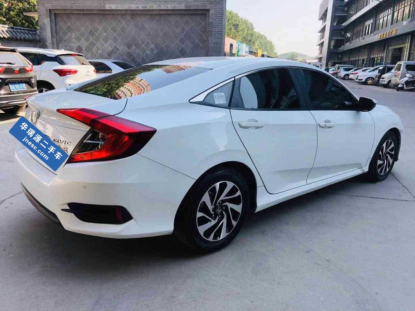 本田-思域-2018款 180turbo cvt舒适版